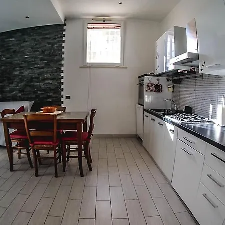 公寓 Da House Montefiascone *